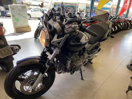 HONDA-CB 600F HORNET HONDA-CB 600F HORNET-2005