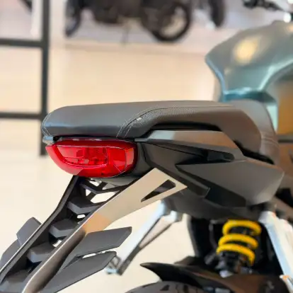 HONDA-CBR 650R ABS-2023