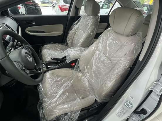 HONDA-CITY-1.5 i-VTEC FLEX TOURING CVT HONDA-CITY-2026