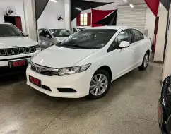 HONDA CIVIC 1.8 LXS 16V FLEX 4P AUTOMÁTICO HONDA CIVIC 1.8 LXS 16V FLEX 4P AUTOMÁTICO