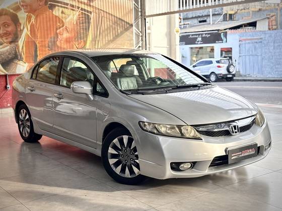 HONDA CIVIC 1.8 LXL 16V FLEX 4P AUTOMÁTICO