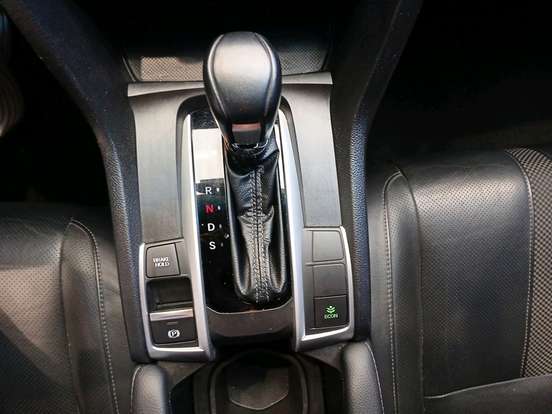 HONDA-CIVIC-2020