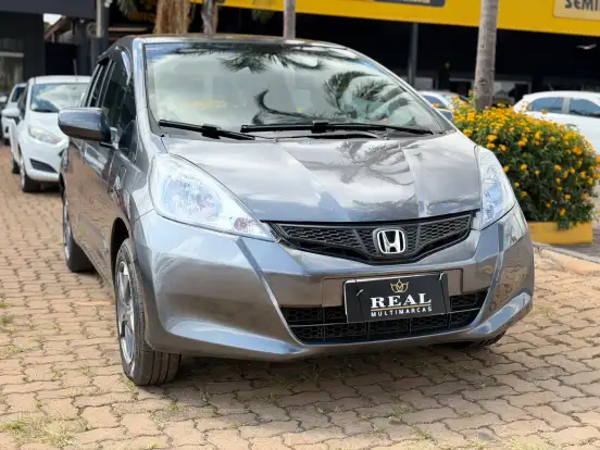 HONDA-FIT-2012