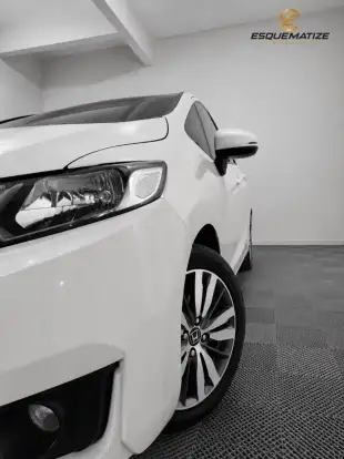 HONDA-FIT-2015