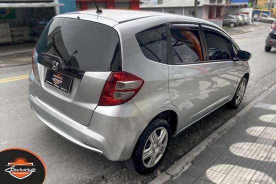 HONDA-FIT-2012