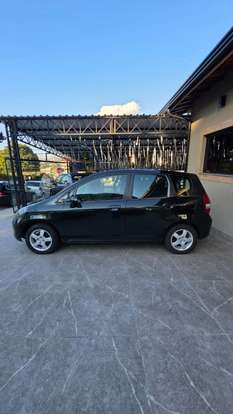HONDA-FIT-2004