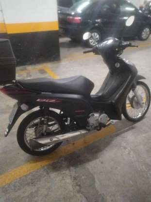 HONDA-BIZ 125 ES-2015