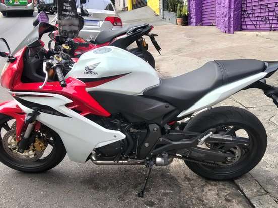 HONDA-CBR 600F HONDA-CBR 600F-2011