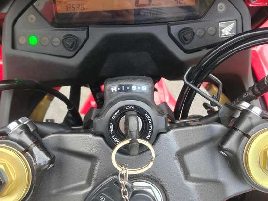 HONDA-CBR 600F HONDA-CBR 600F-2011