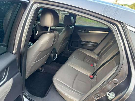 HONDA-CIVIC-2021