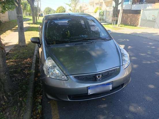 HONDA-FIT-2006