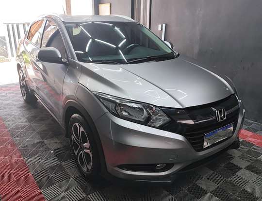 HONDA-HR-V-2015