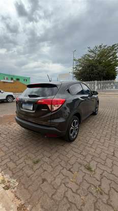 HONDA-HR-V-2015