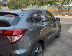 HONDA HR-V 1.8 16V FLEX TOURING 4P AUTOMÁTICO HONDA HR-V 1.8 16V FLEX TOURING 4P AUTOMÁTICO