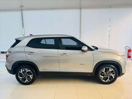 HYUNDAI-CRETA-2022