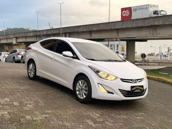 HYUNDAI ELANTRA 2.0 GLS 16V FLEX 4P AUTOMÁTICO