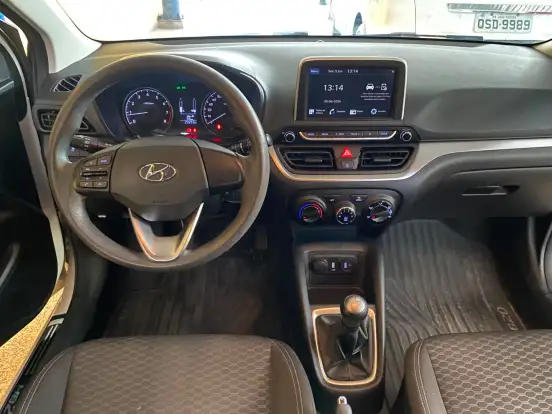 HYUNDAI-HB20-2021
