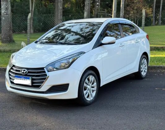 HYUNDAI HB20S 1.6 COMFORT PLUS 16V FLEX 4P MANUAL