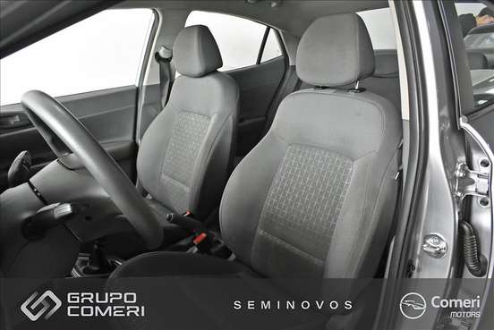 HYUNDAI-HB20S-2024