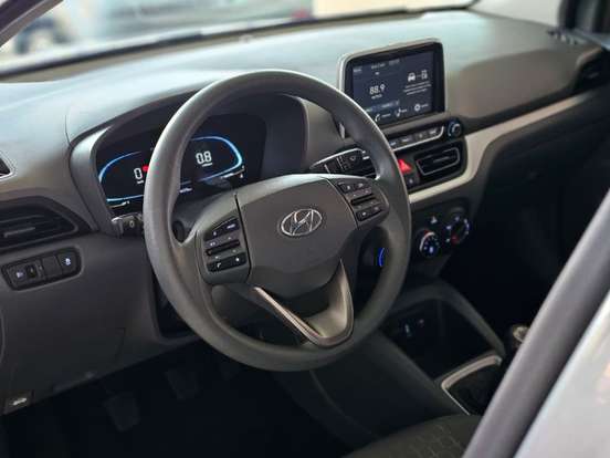 HYUNDAI-HB20S-2024