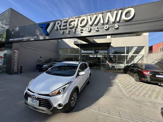 HYUNDAI HB20X 1.6 16V PREMIUM FLEX 4P AUTOMÁTICO