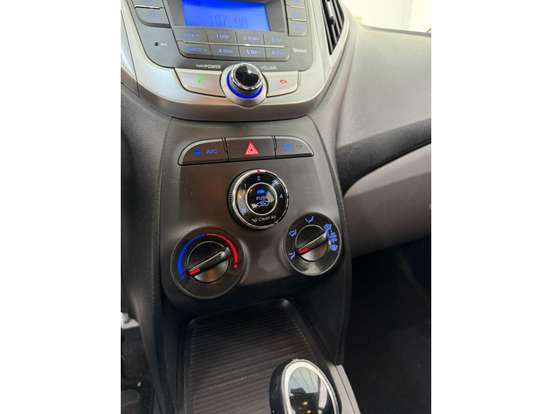 HYUNDAI-HB20X-2014
