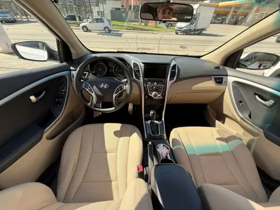 HYUNDAI-I30-2014