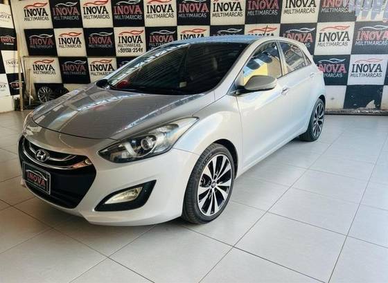 HYUNDAI I30 1.8 MPI 16V GASOLINA 4P AUTOMATICO