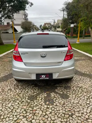 HYUNDAI-I30-2011