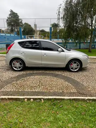 HYUNDAI-I30-2011