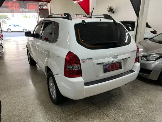 HYUNDAI-TUCSON-2016