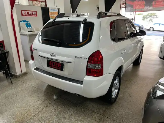 HYUNDAI-TUCSON-2016