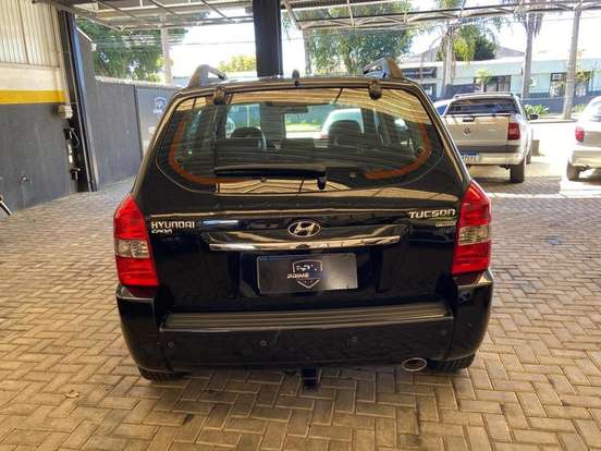 HYUNDAI-TUCSON-2012
