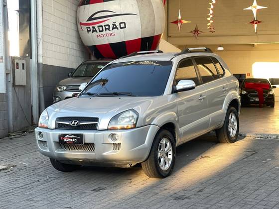 HYUNDAI TUCSON 2.0 MPFI GLS 16V 143CV 2WD GASOLINA 4P AUTOMÁTICO