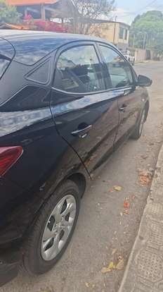 HYUNDAI-HB20-2024