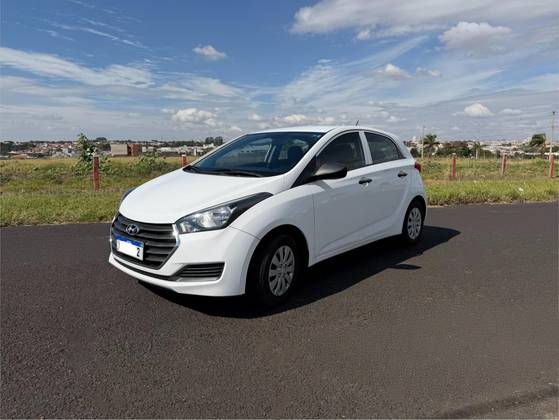 HYUNDAI HB20 1.0 COMFORT 12V FLEX 4P MANUAL
