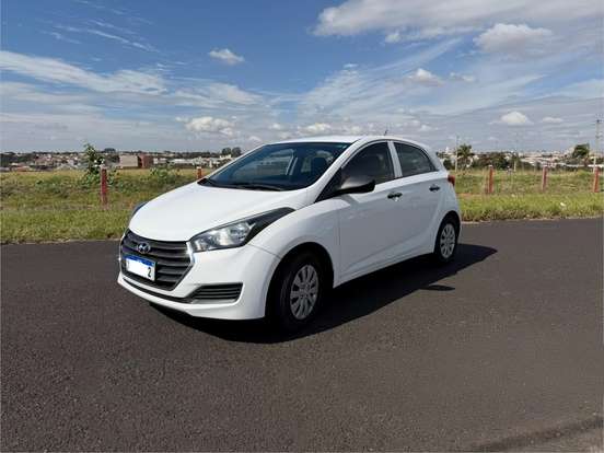 HYUNDAI-HB20-1.0 COMFORT 12V FLEX 4P MANUAL HYUNDAI-HB20-2018