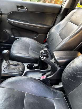HYUNDAI-I30-2009