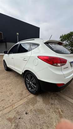 HYUNDAI-IX35-2.0 MPI 4X2 16V FLEX 4P AUTOMÁTICO HYUNDAI-IX35-2011