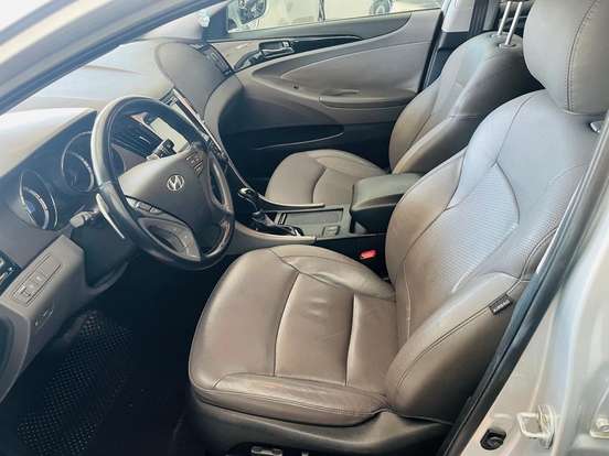 HYUNDAI-SONATA-2012