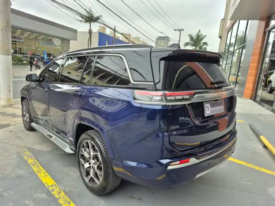 JEEP-COMMANDER-2022