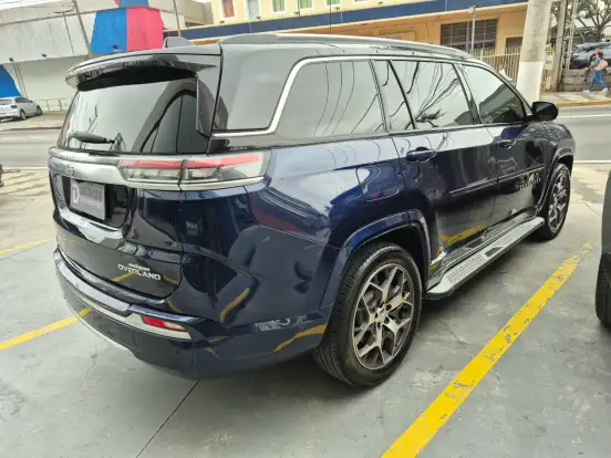 JEEP-COMMANDER-2022