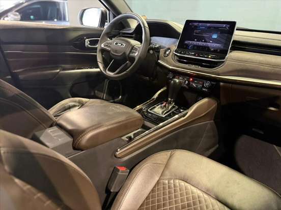 JEEP-COMMANDER-2022