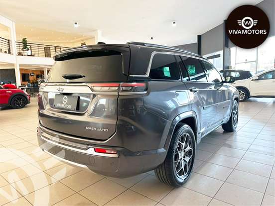 JEEP-COMMANDER-2023