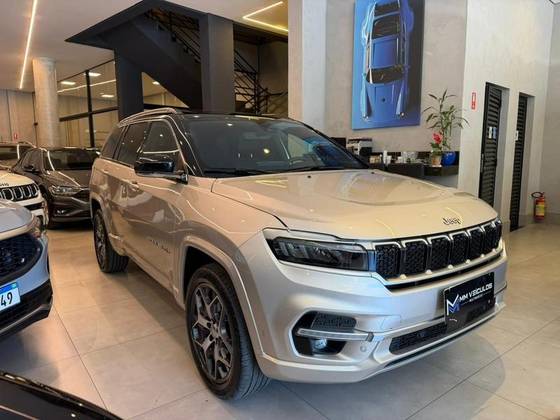 JEEP COMMANDER 2.0 TD380 TURBO DIESEL OVERLAND AT9