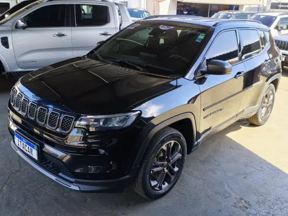 JEEP COMPASS 1.3 T270 TURBO FLEX LONGITUDE AT6