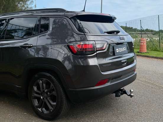 JEEP-COMPASS-2024