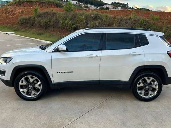 JEEP-COMPASS-2.0 16V DIESEL LONGITUDE 4X4 AUTOMÁTICO JEEP-COMPASS-2019