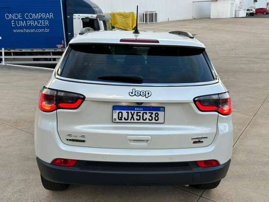JEEP-COMPASS-2.0 16V DIESEL LONGITUDE 4X4 AUTOMÁTICO JEEP-COMPASS-2019