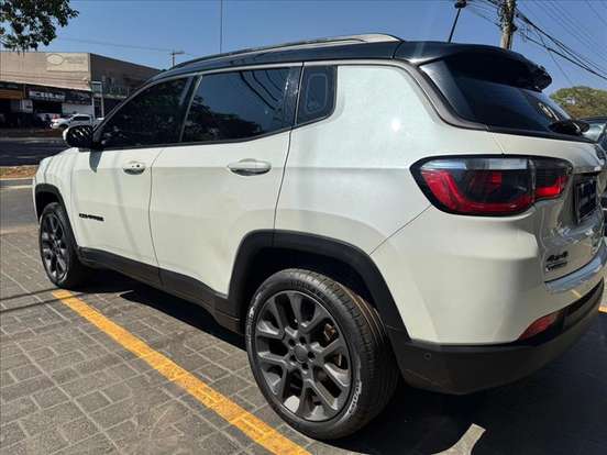 JEEP-COMPASS-2.0 16V DIESEL S 4X4 AUTOMÁTICO JEEP-COMPASS-2020